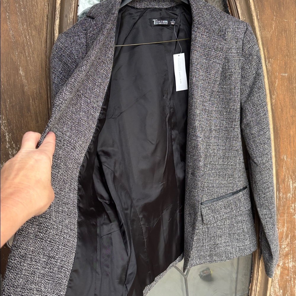NWT 7th Avenue NY&C Blazer! Size 12 - Picture 6 of 8
